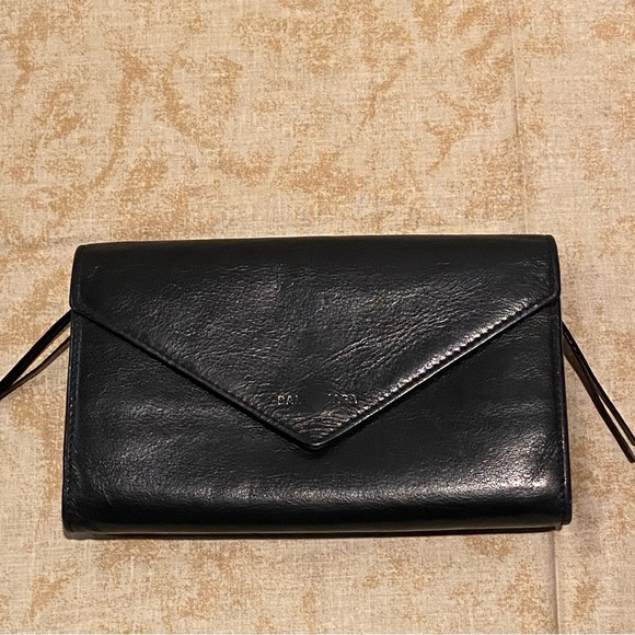 EUC Balenciaga clutch black leather zipper&snap multiple compartments 7.5x4.5x1” - Picture 1 of 17